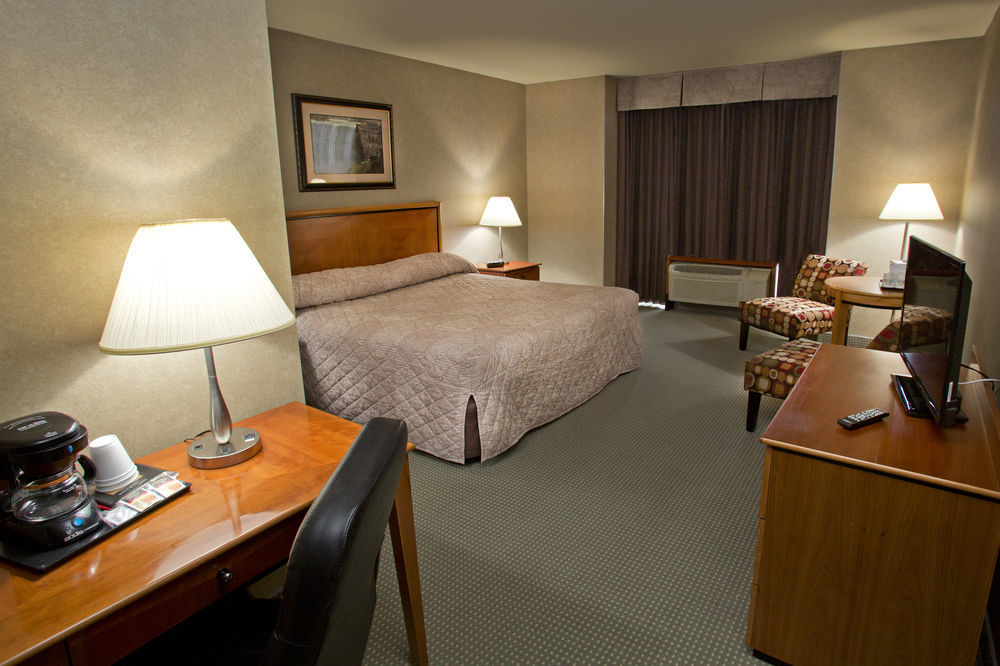 The Falls Hotel & Inn Ниагара-Фолс Экстерьер фото